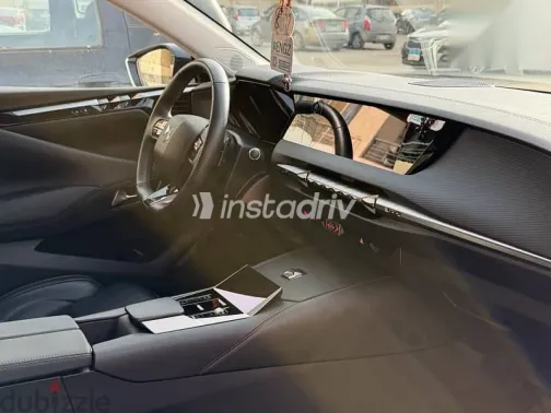 Ds Ds4 2024 White Used for Sale - 3