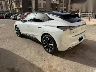 دى اس Ds4 2024 أبيض مستعملة للبيع