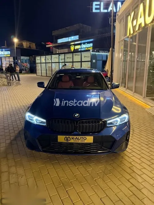 بي ام دبليو 330 2024 أزرق غامق مستعملة للبيع - 6