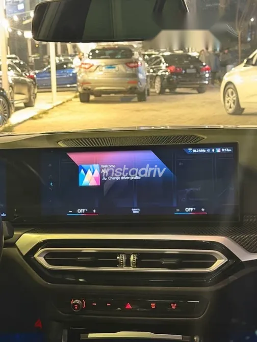 بي ام دبليو 330 2024 أزرق غامق مستعملة للبيع - 8