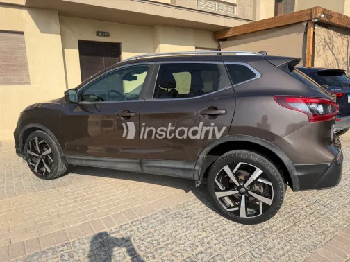 نيسان قشقاي 2019 أبيض مستعملة للبيع - 3