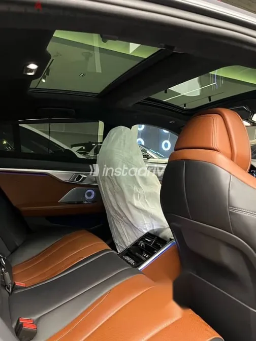 بي ام دبليو 850 2023 أزرق غامق مستعملة للبيع - 4