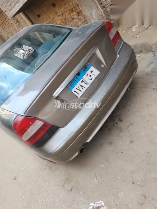 دايو نوبيرا 2005 بني مستعملة للبيع - 9