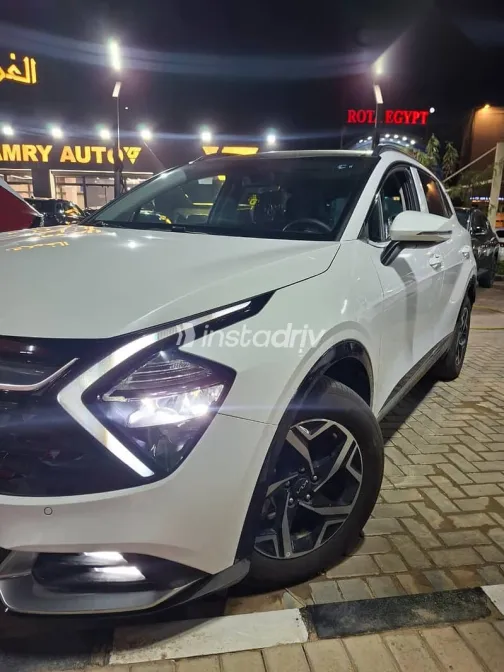 كيا سبورتاج 2025 أبيض جديدة للبيع - 3