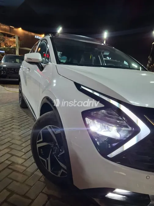 كيا سبورتاج 2025 أبيض جديدة للبيع - 4