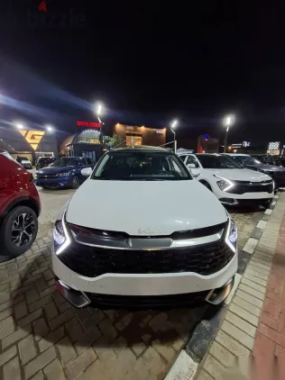 كيا سبورتاج 2025 أبيض جديدة للبيع