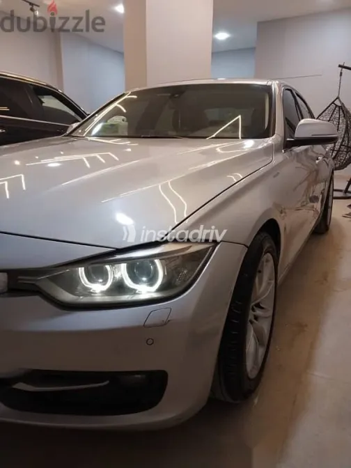 بي ام دبليو 328 2013 فضي مستعملة للبيع - 1