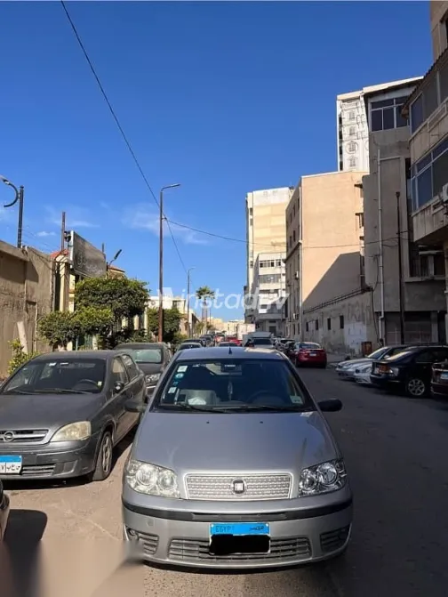 فيات بونتو 2009 فضي مستعملة للبيع - 5