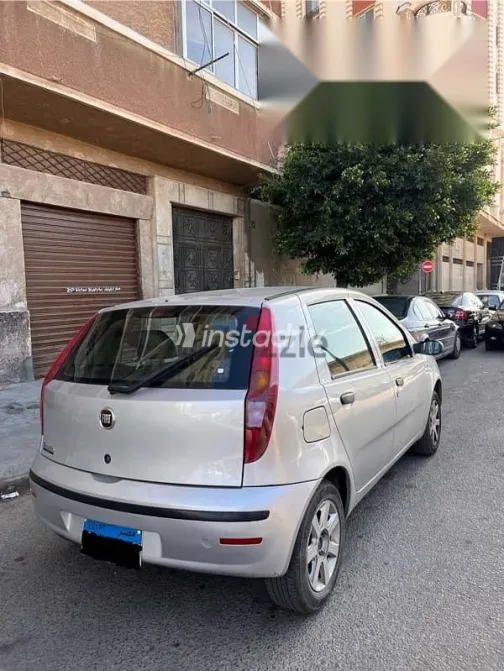 فيات بونتو 2009 فضي مستعملة للبيع - 6