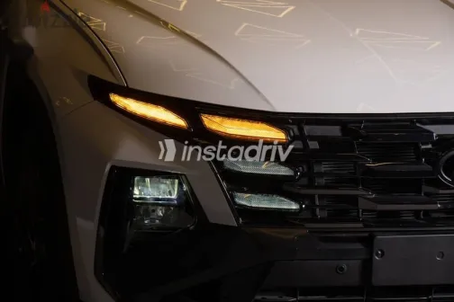 Hyundai Tucson 2025 White New for Sale - 3