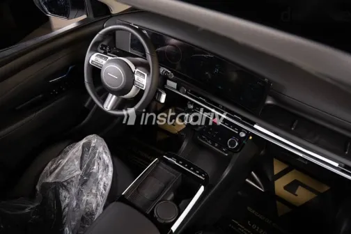 Hyundai Tucson 2025 White New for Sale - 5