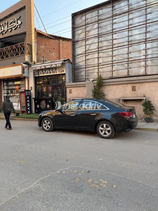 شيفروليه كروز 2011 أبيض مستعملة للبيع - 2