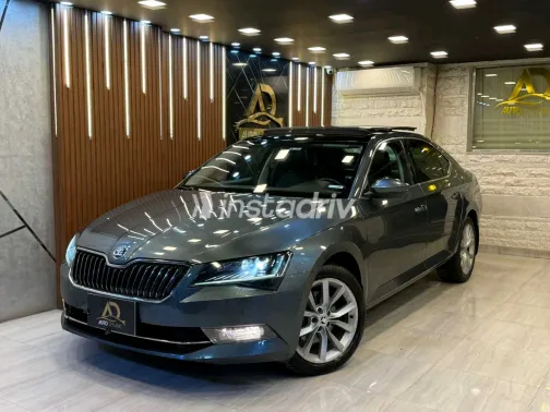 سكودا سوبيرب 2019 أبيض مستعملة للبيع - 10