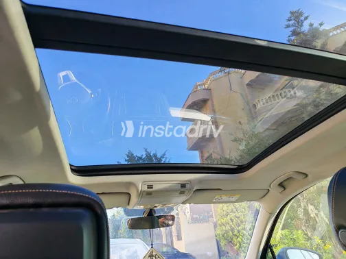 Volkswagen Tiguan 2017 White Used for Sale - 2