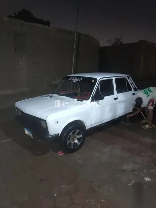 فيات 128 1987 أبيض مستعملة للبيع - 1