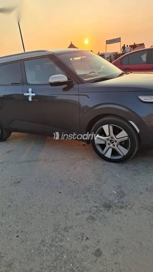 كيا سول 2020 أبيض مستعملة للبيع - 4