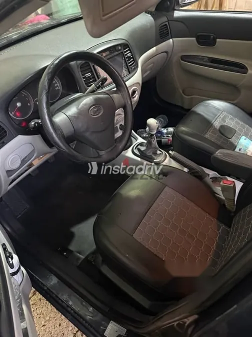 هيونداي اكسنت 2010 رمادي مستعملة للبيع - 5