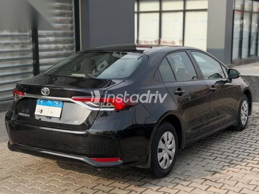 تويوتا كورولا 2019 أسود مستعملة للبيع - 3