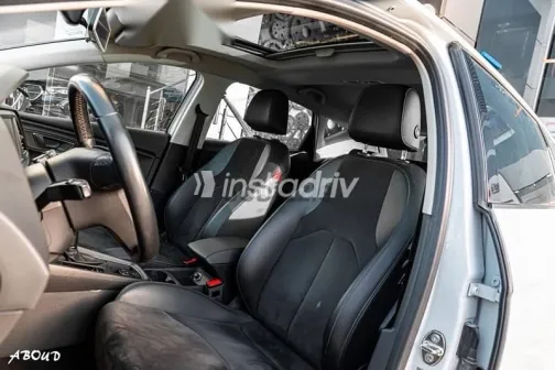 سيات ليون 2020 أبيض مستعملة للبيع - 5