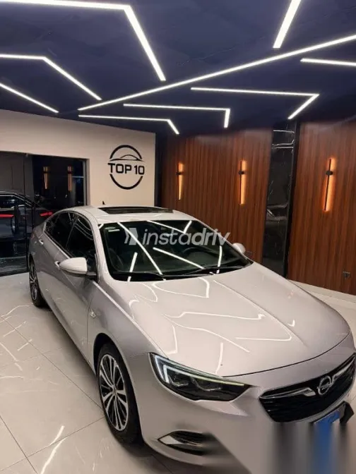 اوبل أنسيجنيا 2019 فضي مستعملة للبيع - 2