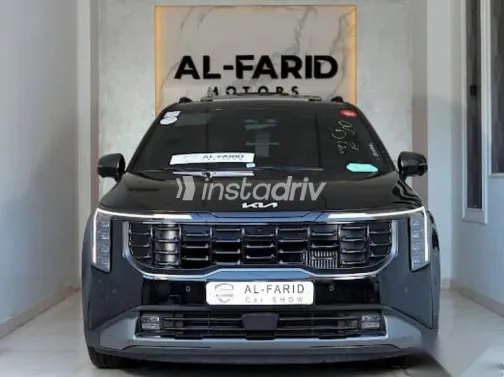 كيا كارنفال 2024 أسود جديدة للبيع - 1