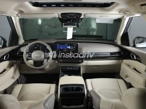 كيا كارنفال 2024 أسود جديدة للبيع - 3