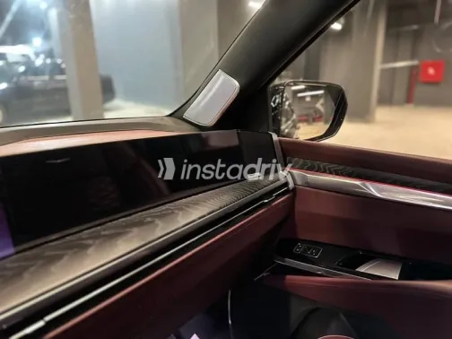 كاديلاك اسكاليد 2025 أسود جديدة للبيع - 7