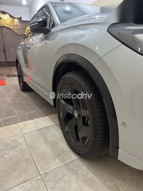 Volkswagen Tiguan 2024 White Used for Sale - 4