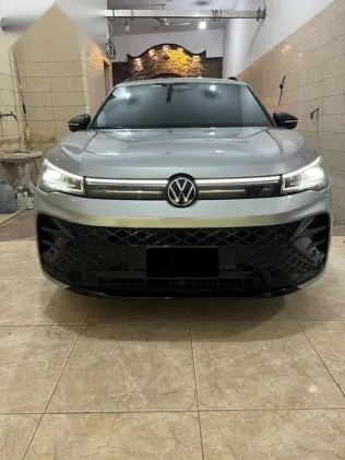 Volkswagen Tiguan 2024 White Used for Sale
