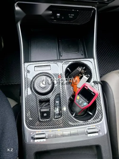 كيا كارنفال 2025 أسود جديدة للبيع - 3