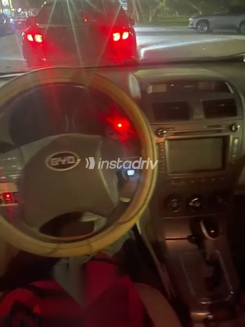 بى واى دى‬ L3 2017 رمادي مستعملة للبيع - 8