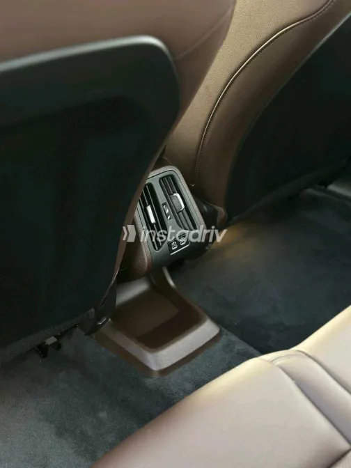 BMW IX1 2025 White Used for Sale - 7