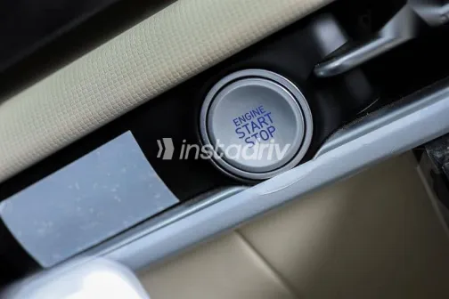 هيونداي توسان 2025 أبيض جديدة للبيع - 7