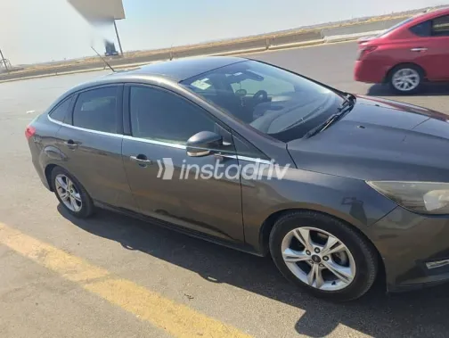 Ford Focus 2016 Gray Used for Sale - 6