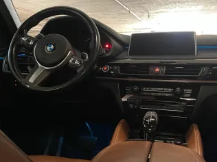 بي ام دبليو X6 2017 أبيض مستعملة للبيع