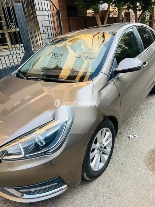 شيرى اريزو 3 2022 بني مستعملة للبيع - 5