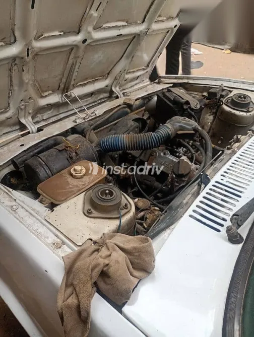 فيات شاهين 2001 أبيض مستعملة للبيع - 4