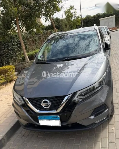 نيسان قشقاي 2019 رمادي مستعملة للبيع - 1