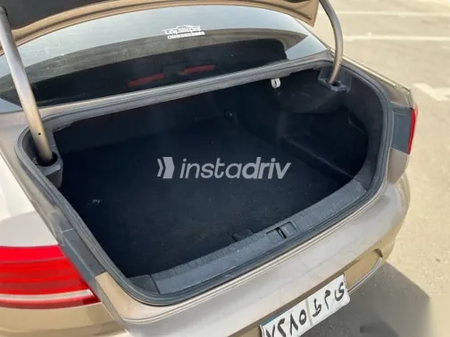 فولكس فاغن باسات 2017 بيج مستعملة للبيع - 5