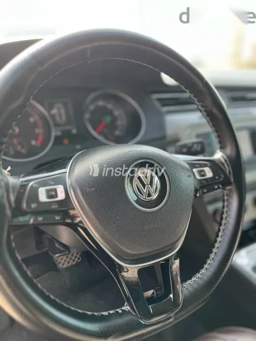 فولكس فاغن باسات 2017 بيج مستعملة للبيع - 9