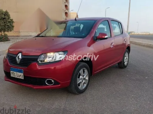 Renault Sandero 2016 Red Used for Sale - 1