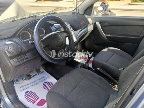 شيفروليه افيو 2008 فضي مستعملة للبيع - 4