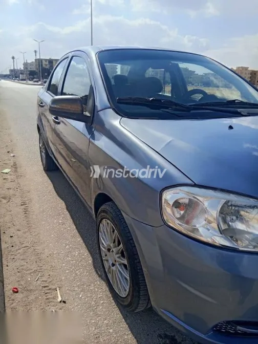 شيفروليه افيو 2008 فضي مستعملة للبيع - 6