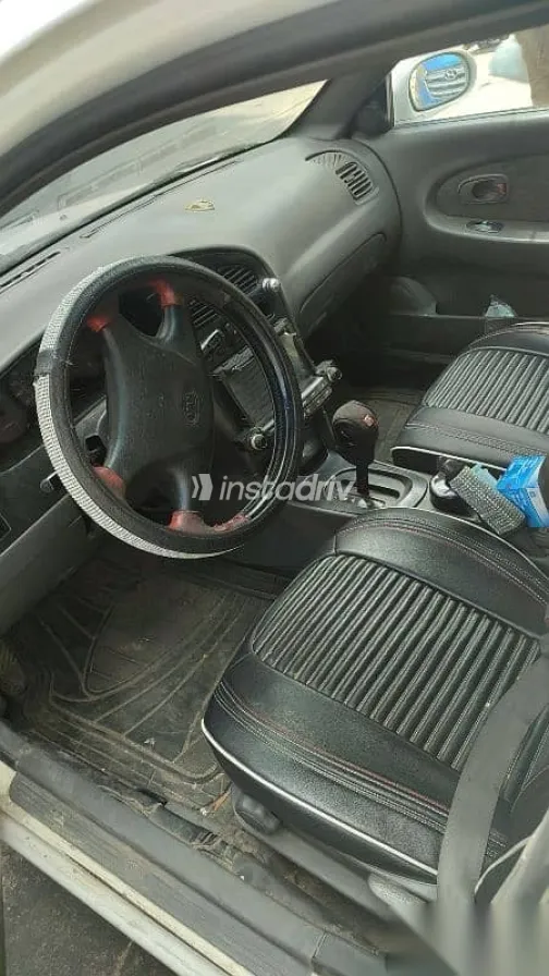 Kia Shuma 1999 White Used for Sale - 2