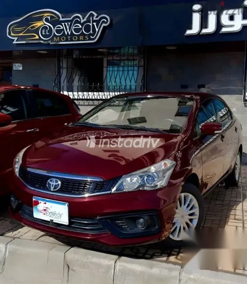Toyota Belta 2022 Burgundy Used for Sale - 2