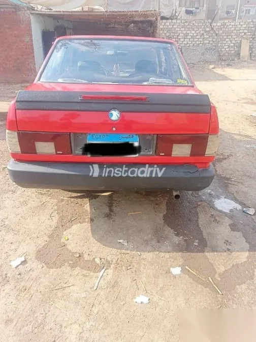 فيات دوجان 1995 أحمر مستعملة للبيع - 3