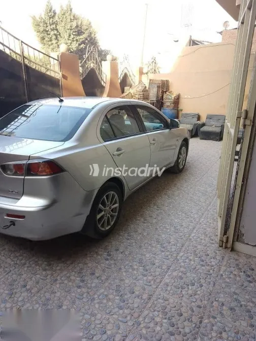 ميتسوبيشي لانسر 2017 رمادي مستعملة للبيع - 3