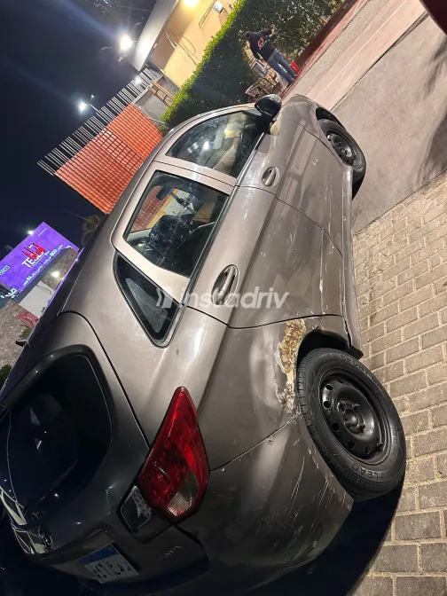 سينوفا A1 2015 أبيض مستعملة للبيع - 4