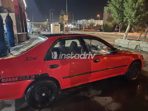 هوندا سيفك 1994 أبيض مستعملة للبيع - 1