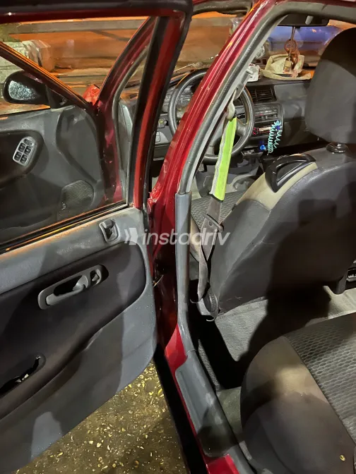 هوندا سيفك 1994 أبيض مستعملة للبيع - 6